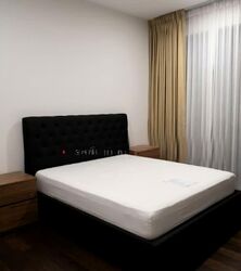 Esparina Residences (D19), Condominium #575844091